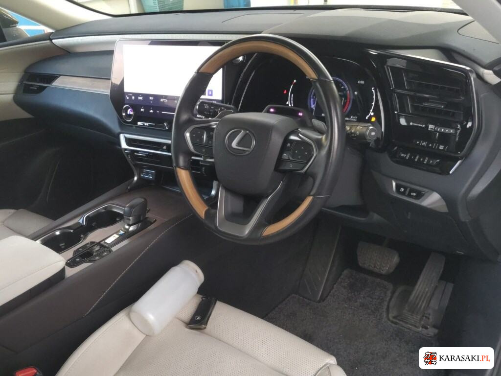 Lexus RX 2024 z aukcji japońskiej