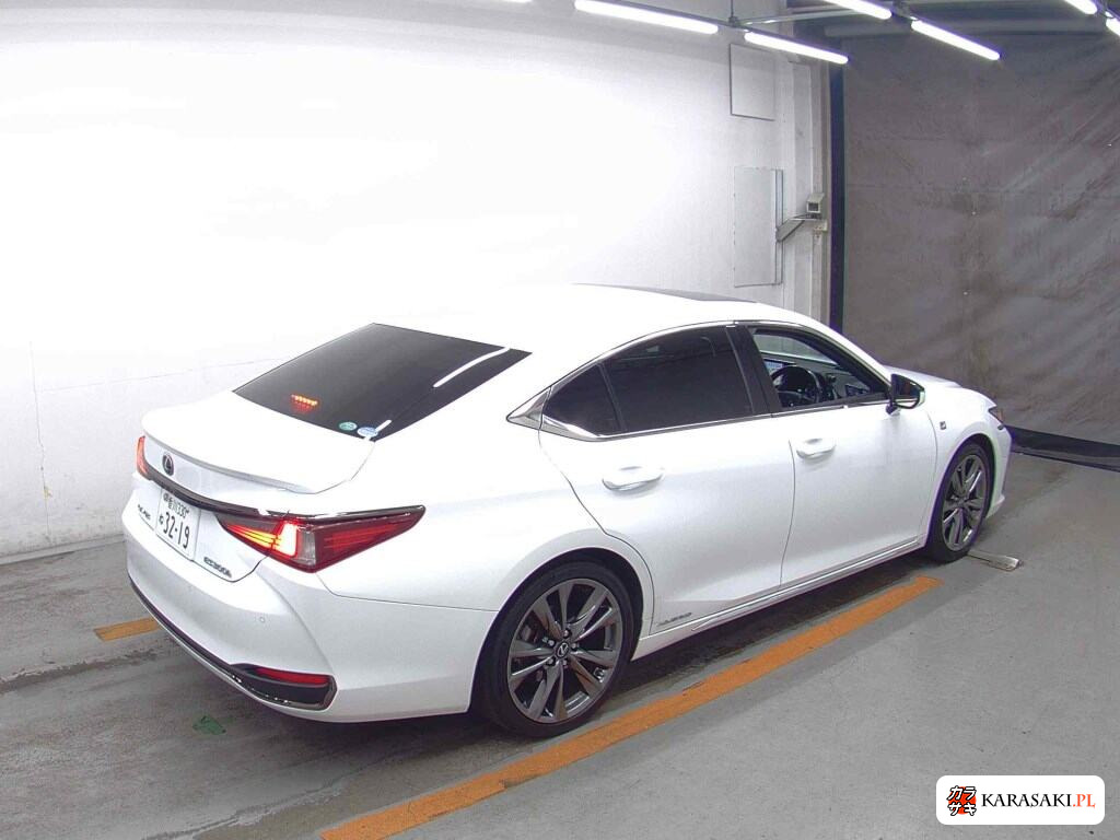 Lexus Es 2019 z aukcji japońskiej