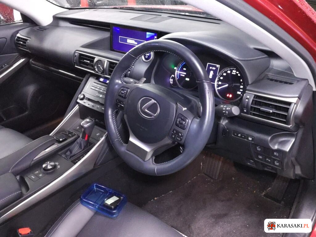 Lexus Is 2017 z aukcji japońskiej
