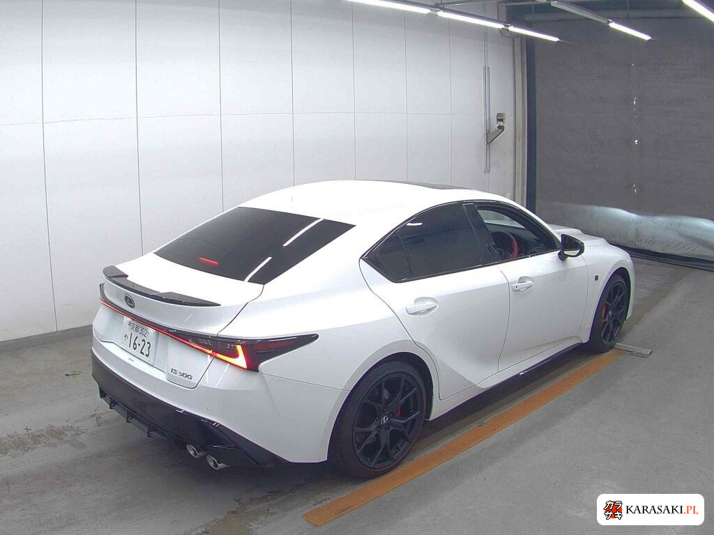 Lexus Is 2025 z aukcji japońskiej