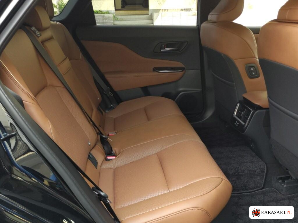 Toyota Crown Estate 2025 z aukcji japońskiej