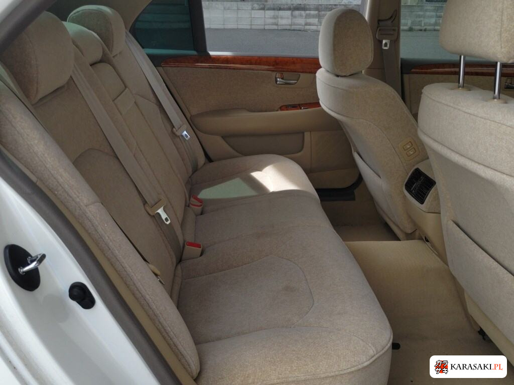 Toyota Celsior 2003 z aukcji japońskiej