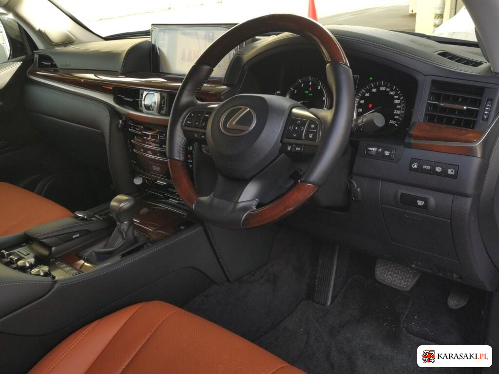 Lexus LX 2017 z aukcji japońskiej