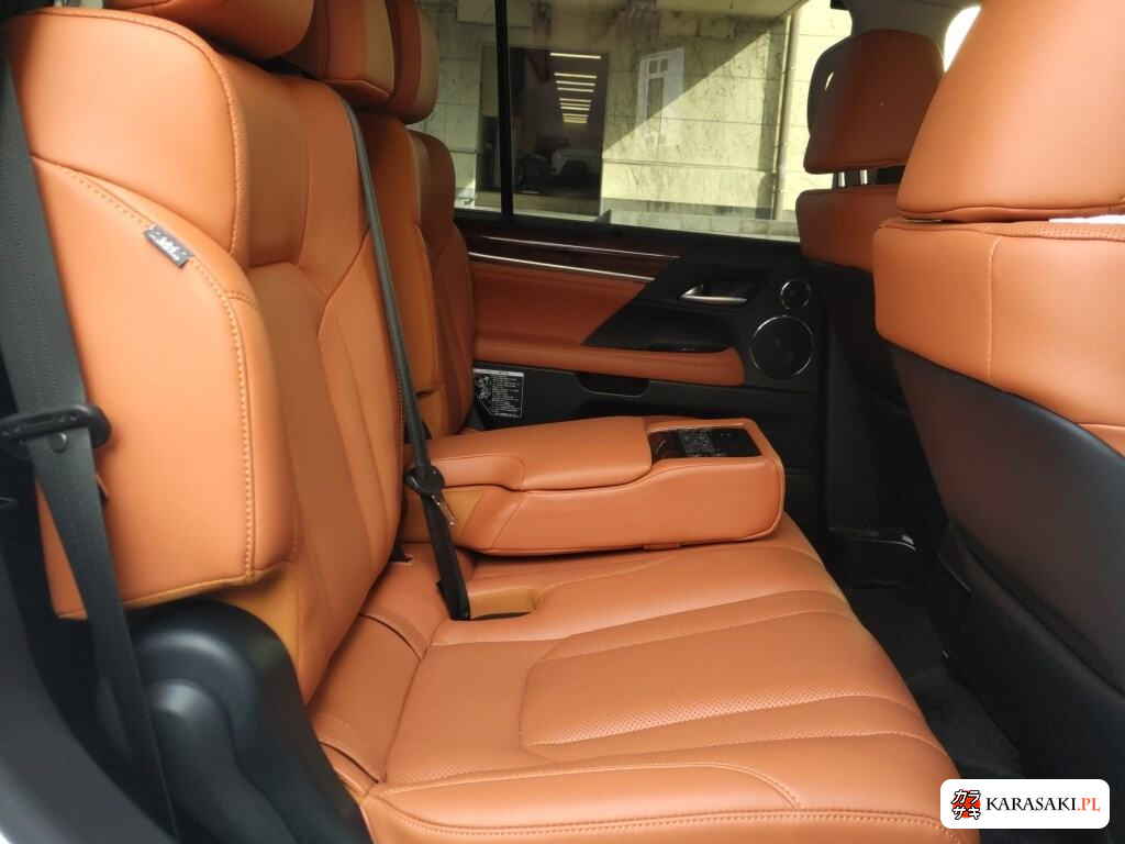 Lexus LX 2017 z aukcji japońskiej