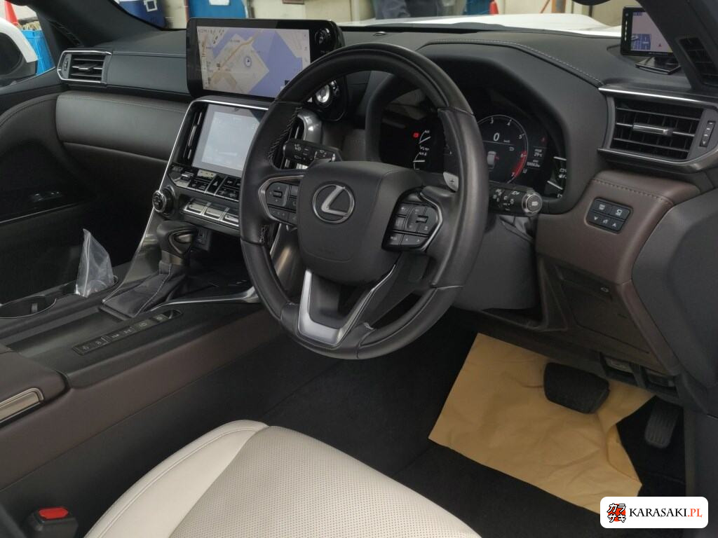Lexus LX 2023 z aukcji japońskiej
