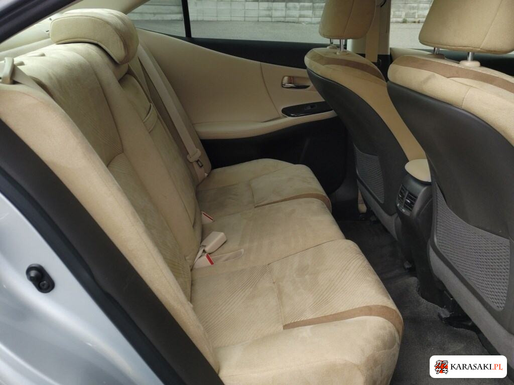 Lexus HS 2015 z aukcji japońskiej
