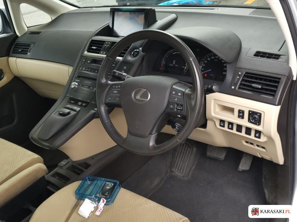 Lexus HS 2015 z aukcji japońskiej