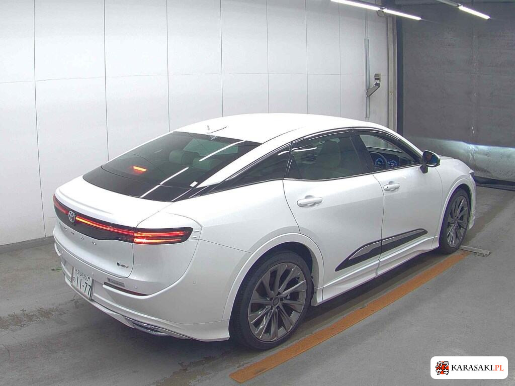 Toyota Crown Crossover 2024 z aukcji japońskiej