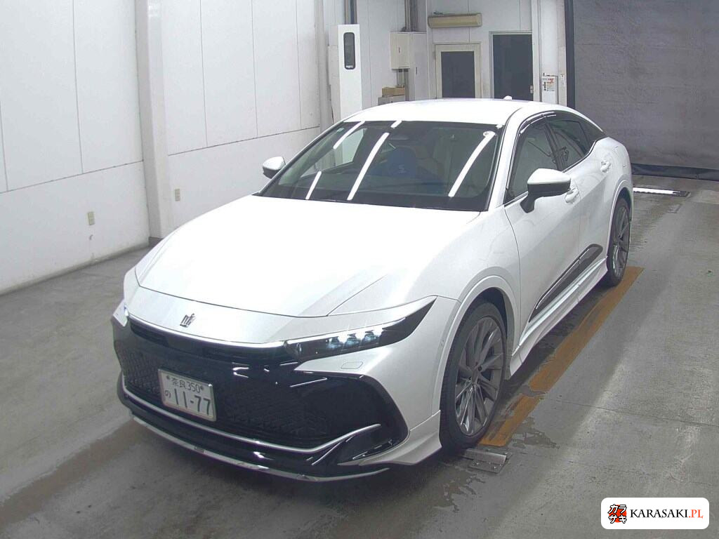 Toyota Crown Crossover 2024 z aukcji japońskiej
