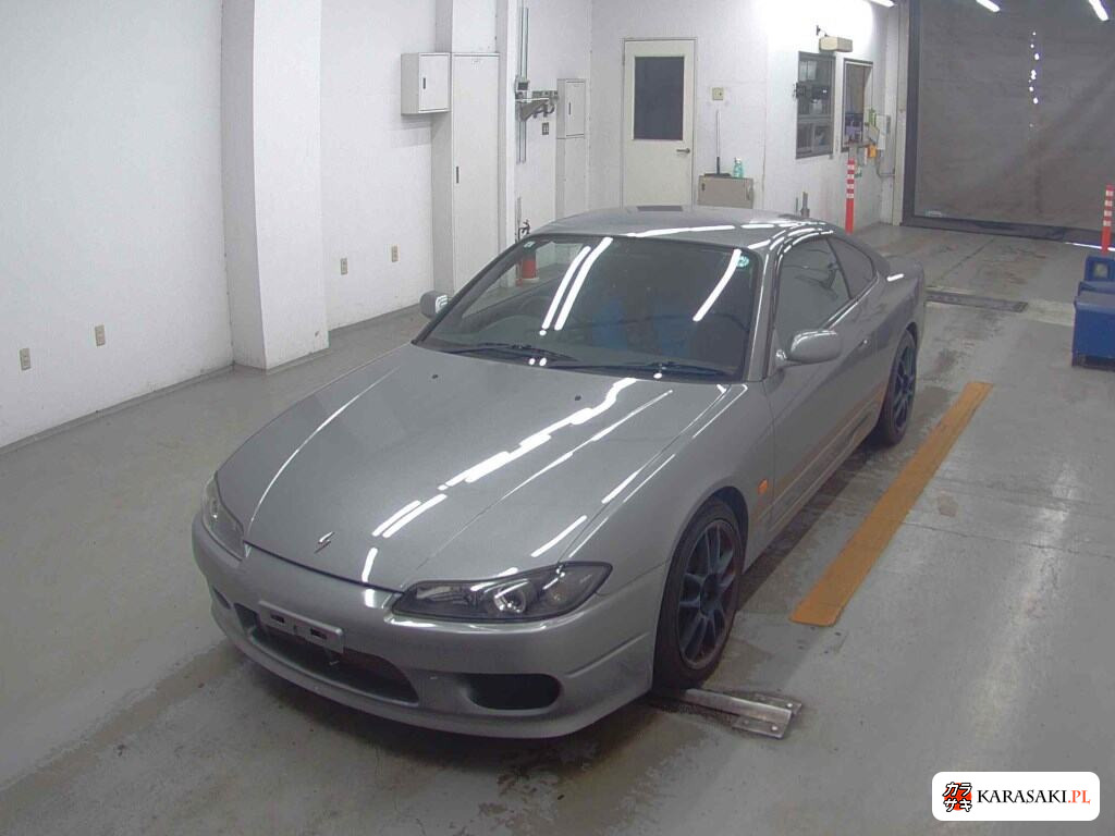 Nissan Silvia 2001 z aukcji japońskiej