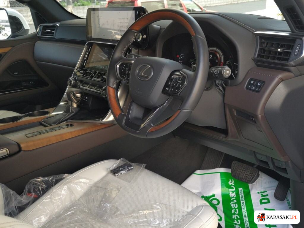 Lexus LX 2024 z aukcji japońskiej