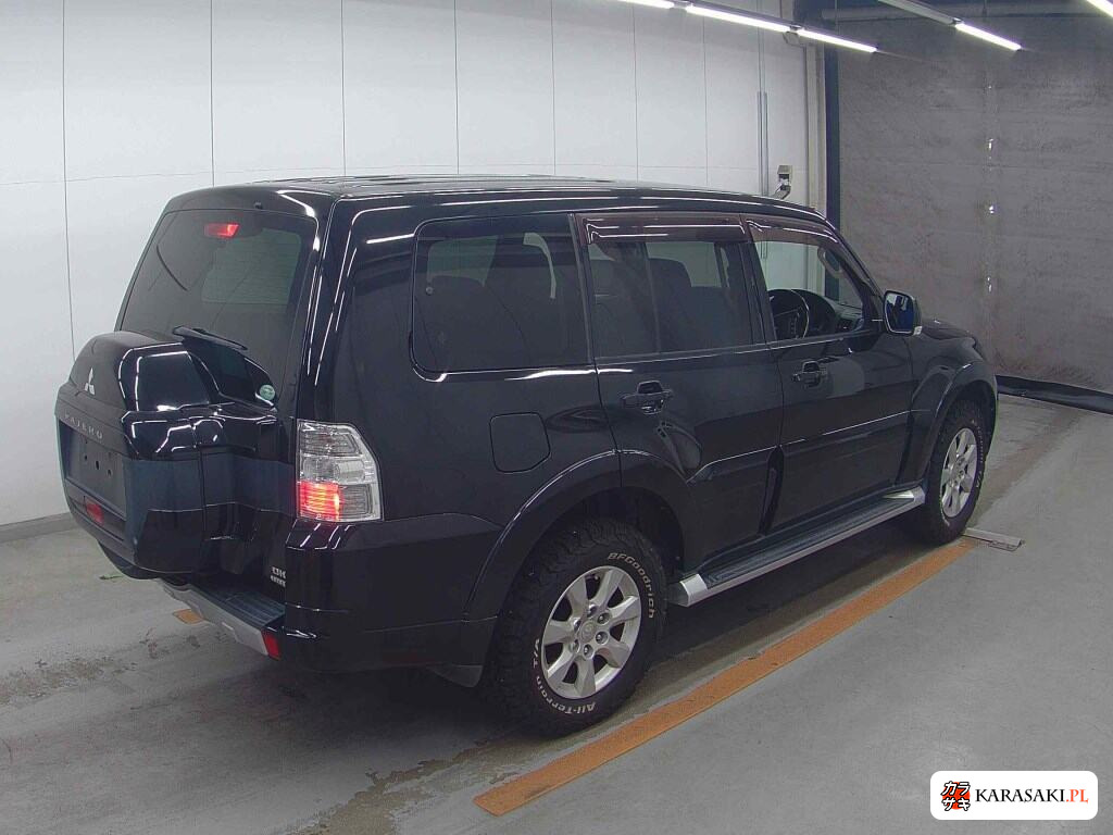 Mitsubishi Pajero 2015 z aukcji japońskiej