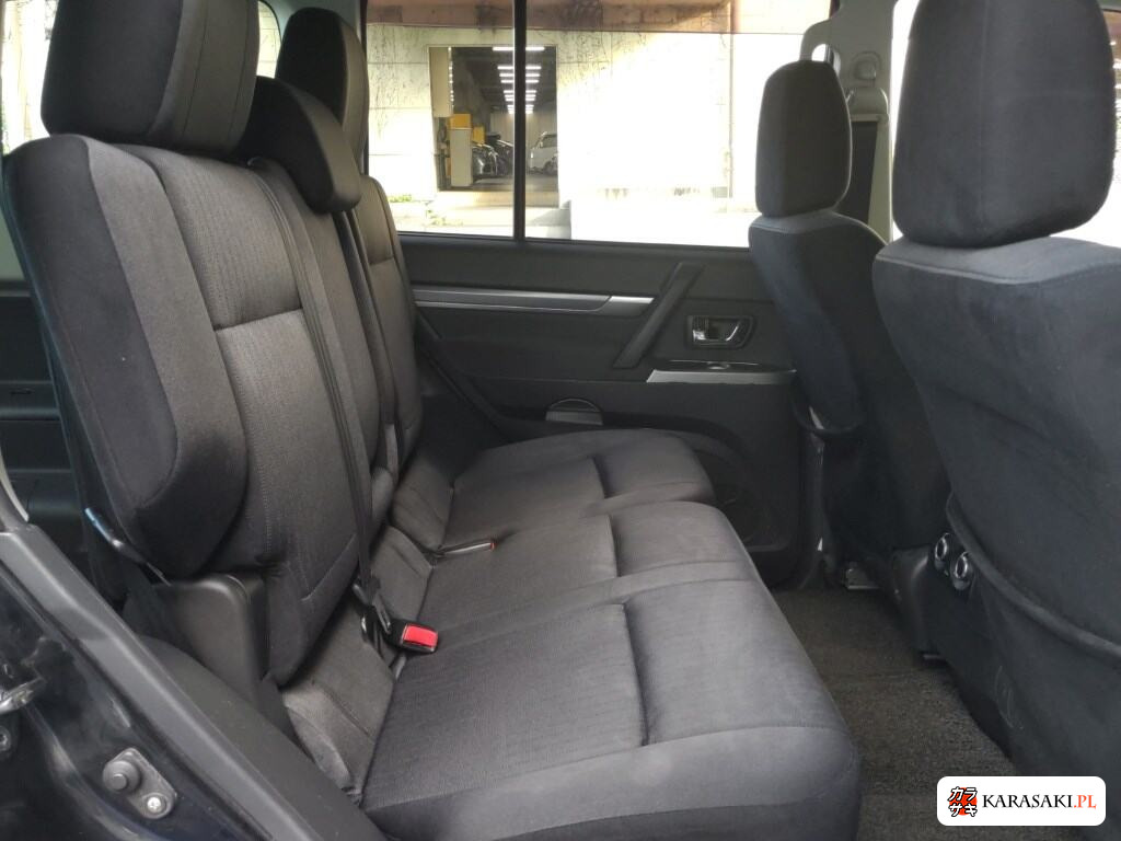 Mitsubishi Pajero 2015 z aukcji japońskiej