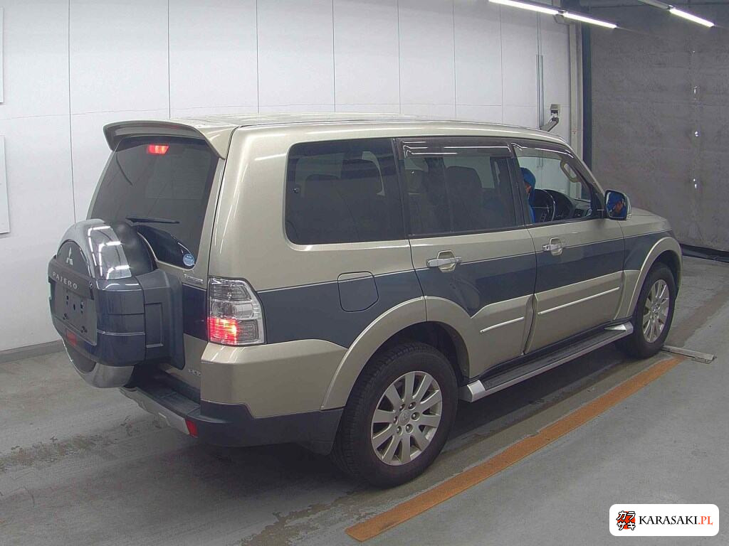 Mitsubishi Pajero 2007 z aukcji japońskiej