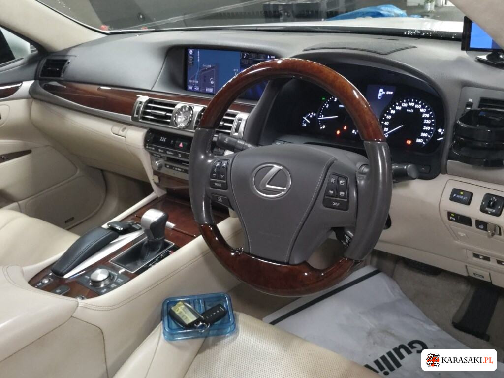 Lexus LS 2014 z aukcji japońskiej