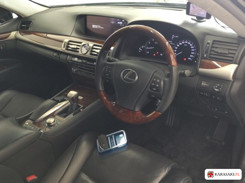 Lexus LS 2015 z aukcji japońskiej
