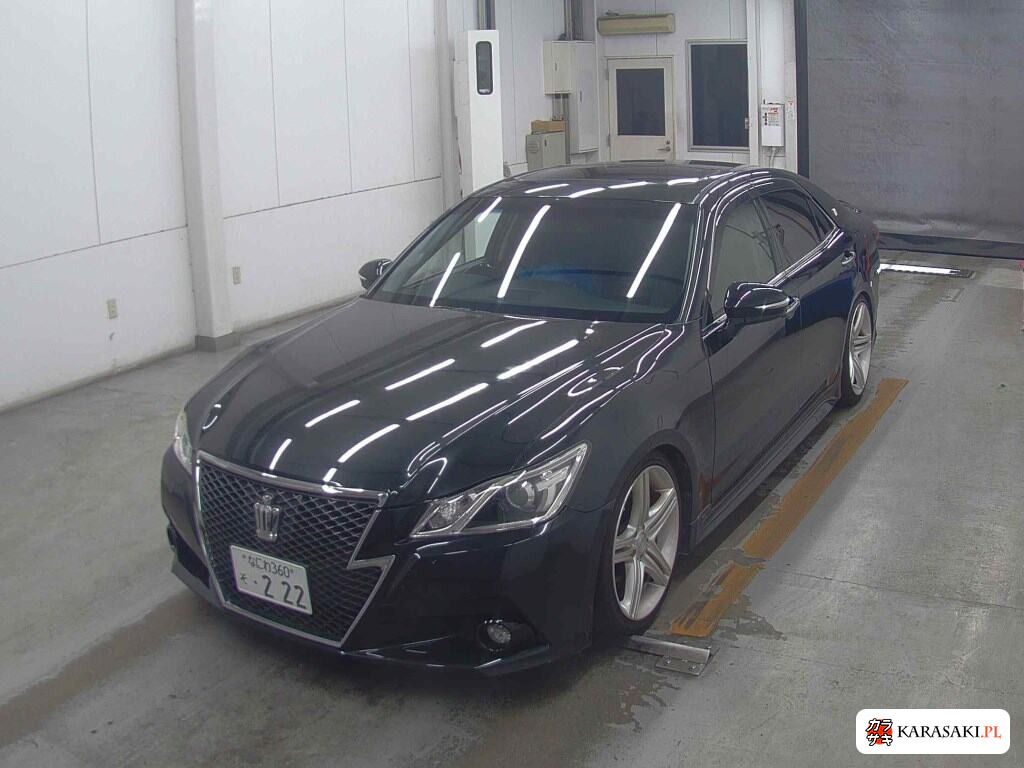 Toyota Crown 2013 z aukcji japońskiej