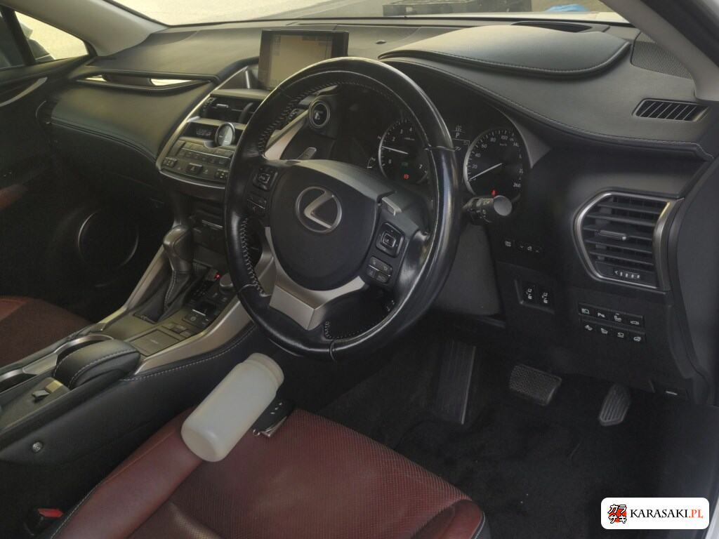 Lexus NX 2015 z aukcji japońskiej