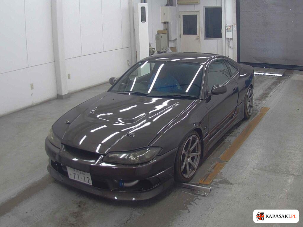 Nissan Silvia 2000 z aukcji japońskiej