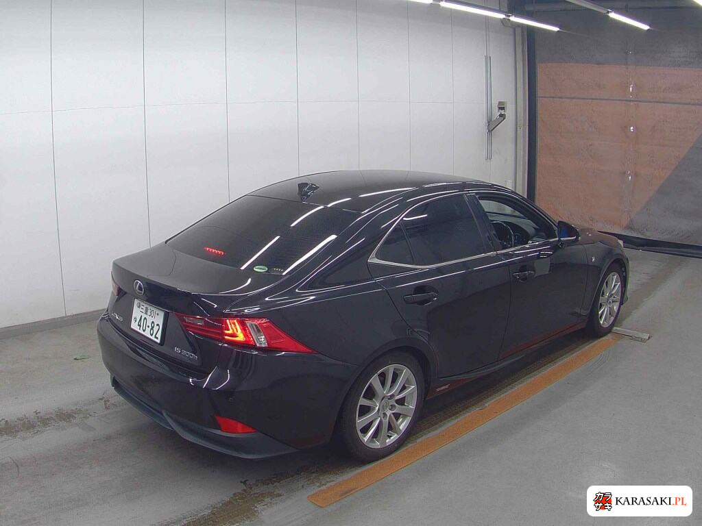 Lexus Is 2013 z aukcji japońskiej