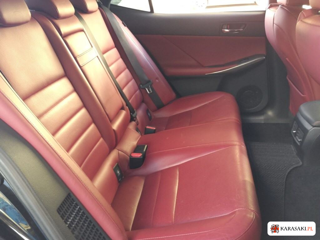 Lexus Is 2013 z aukcji japońskiej