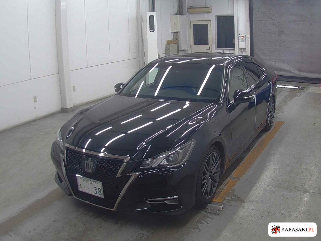 Toyota Crown 2016 z aukcji japońskiej