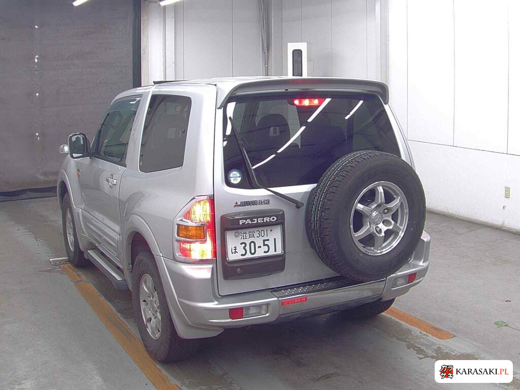 Mitsubishi Pajero 1999 z aukcji japońskiej