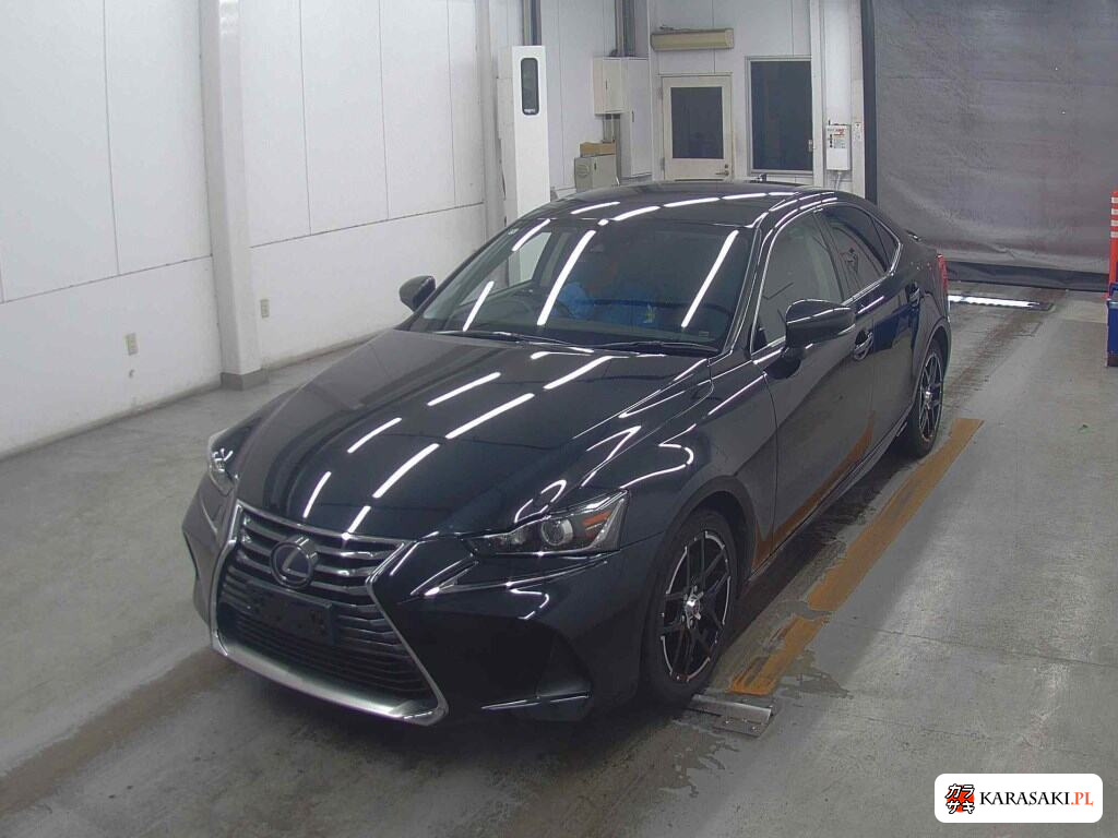 Lexus Is 2017 z aukcji japońskiej