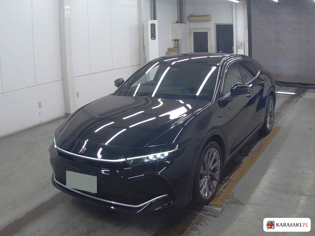 Toyota Crown Crossover 2023 z aukcji japońskiej