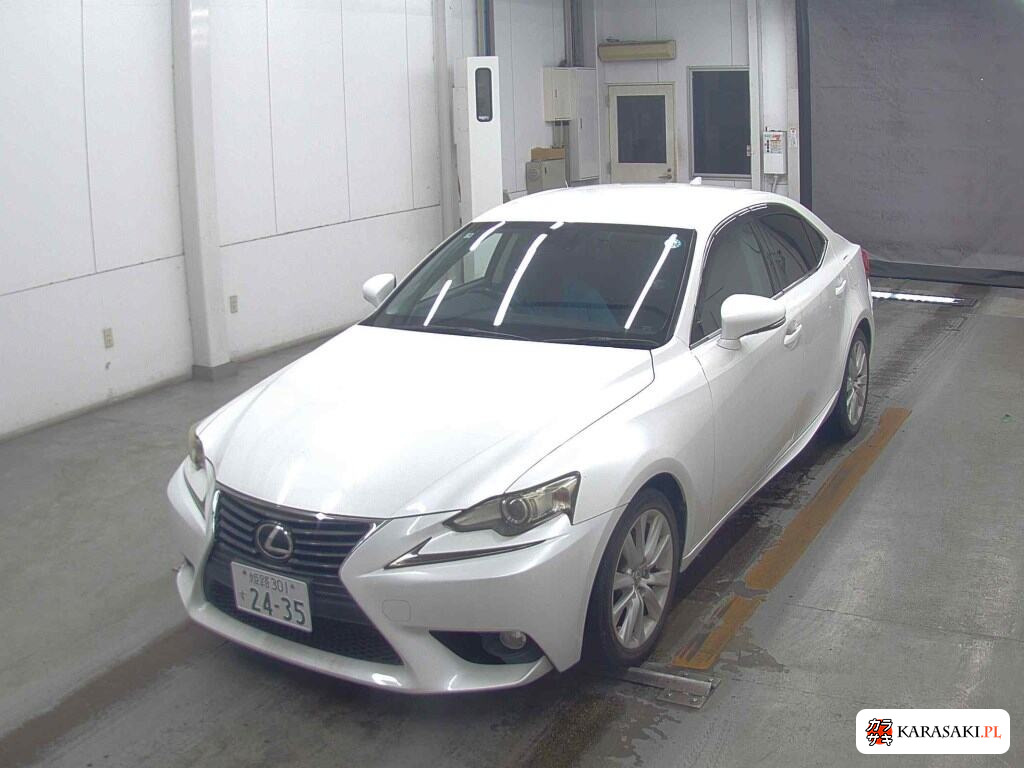 Lexus Is 2013 z aukcji japońskiej