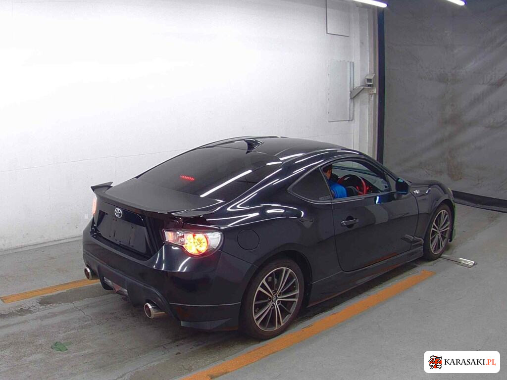 Toyota 86 2012 z aukcji japońskiej