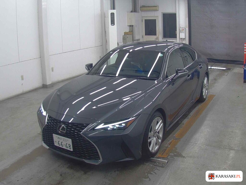 Lexus Is 2024 z aukcji japońskiej