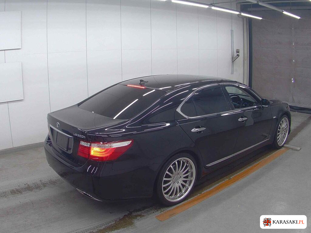 Lexus LS 2008 z aukcji japońskiej