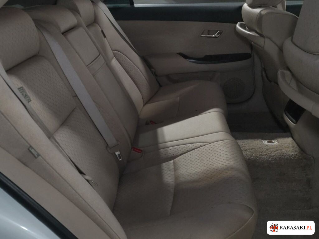 Toyota Crown 2009 z aukcji japońskiej