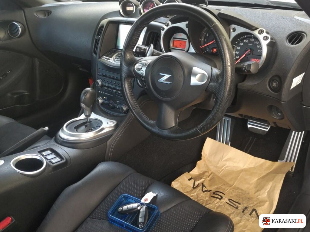 Nissan Fairlady Z 2009 z aukcji japońskiej