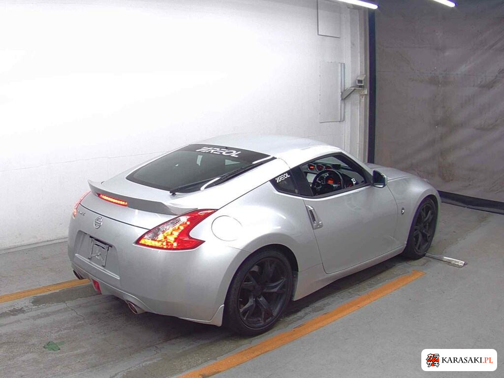 Nissan Fairlady Z 2009 z aukcji japońskiej