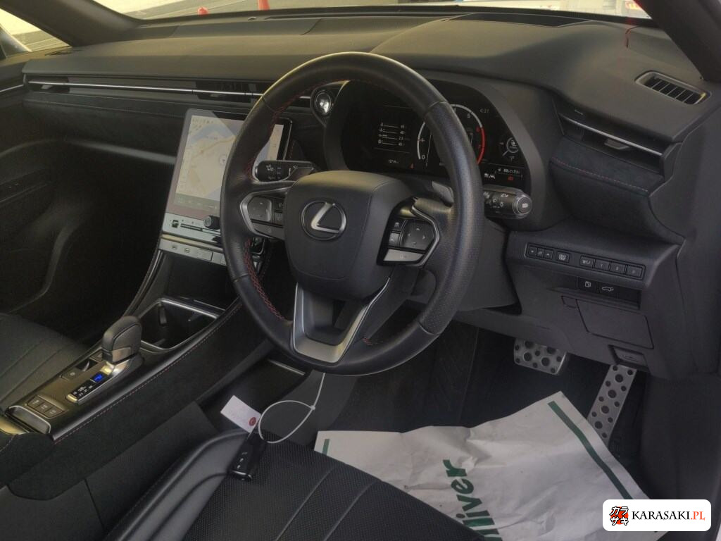 Lexus LBX 2025 z aukcji japońskiej