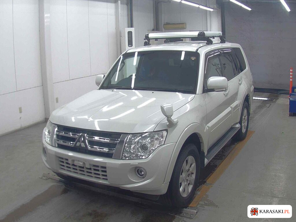 Mitsubishi Pajero 2012 z aukcji japońskiej