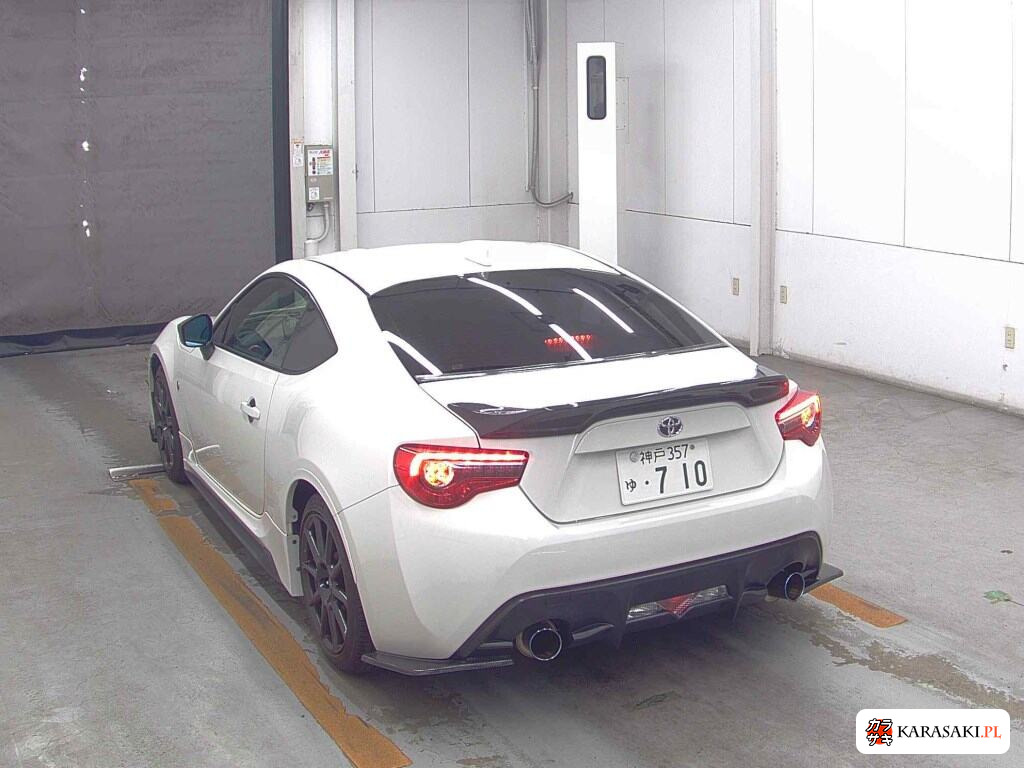 Toyota 86 2020 z aukcji japońskiej