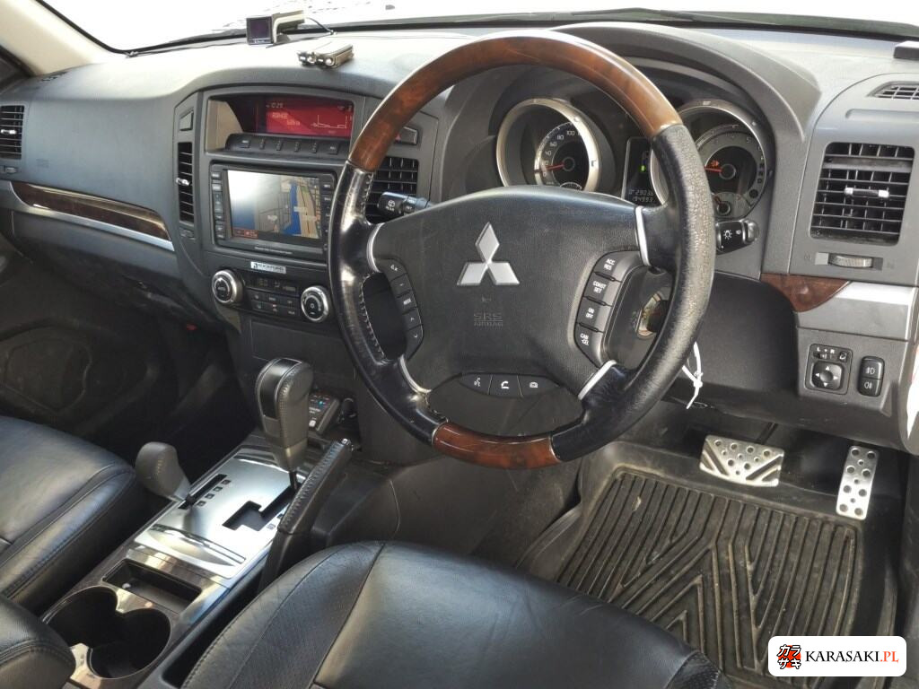 Mitsubishi Pajero 2011 z aukcji japońskiej