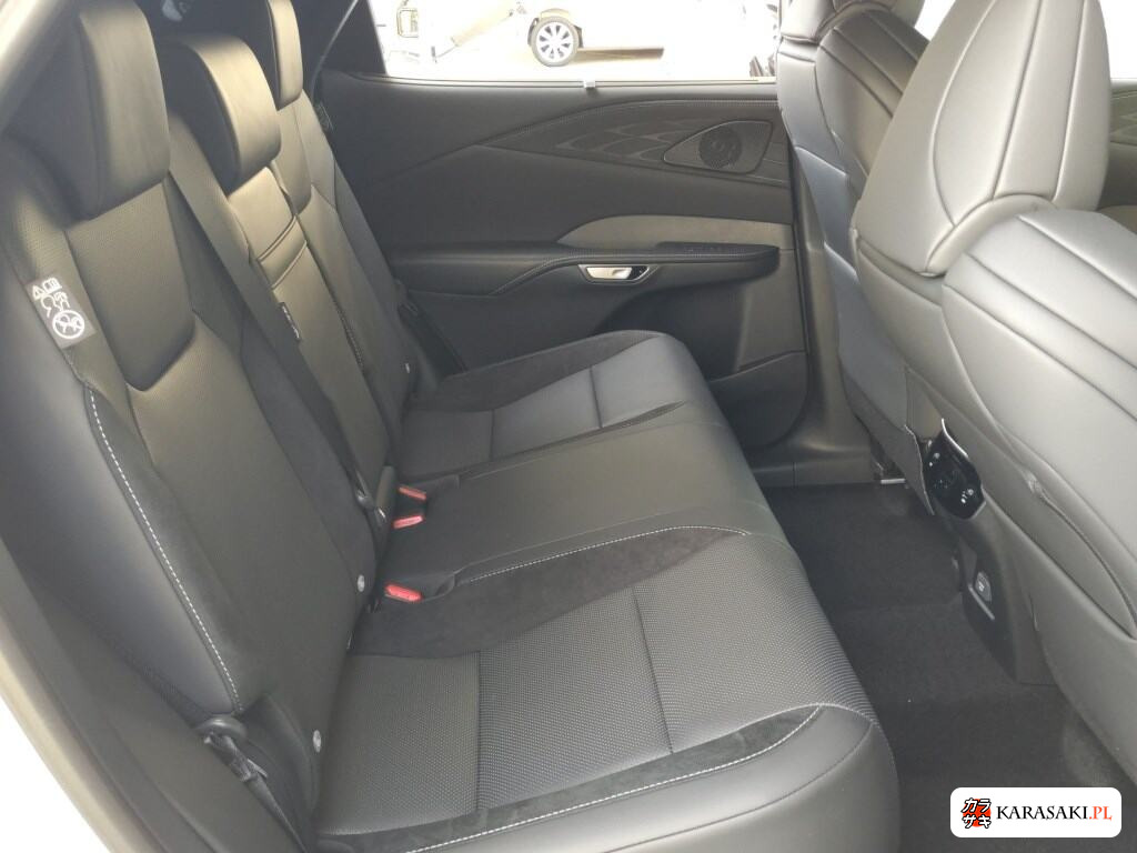 Lexus RX 2025 z aukcji japońskiej