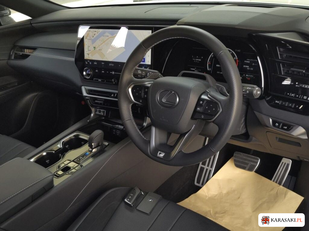 Lexus RX 2025 z aukcji japońskiej