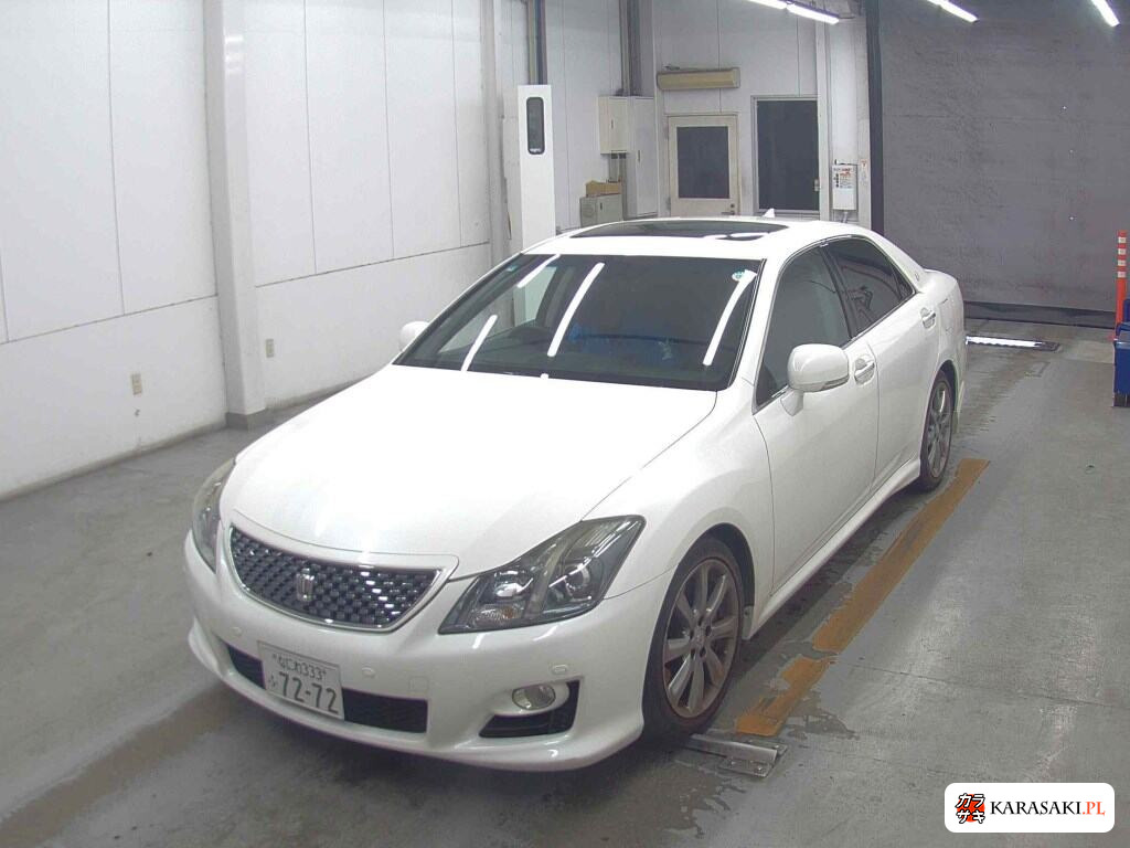 Toyota Crown 2008 z aukcji japońskiej