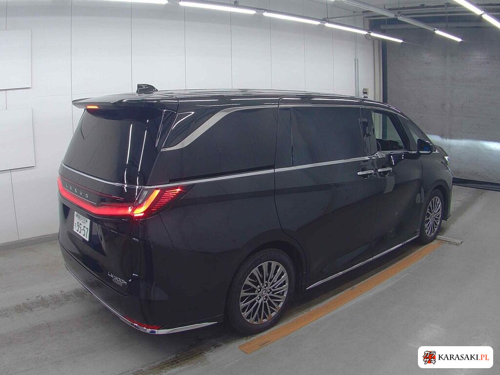 Lexus LM 2024 z aukcji japońskiej