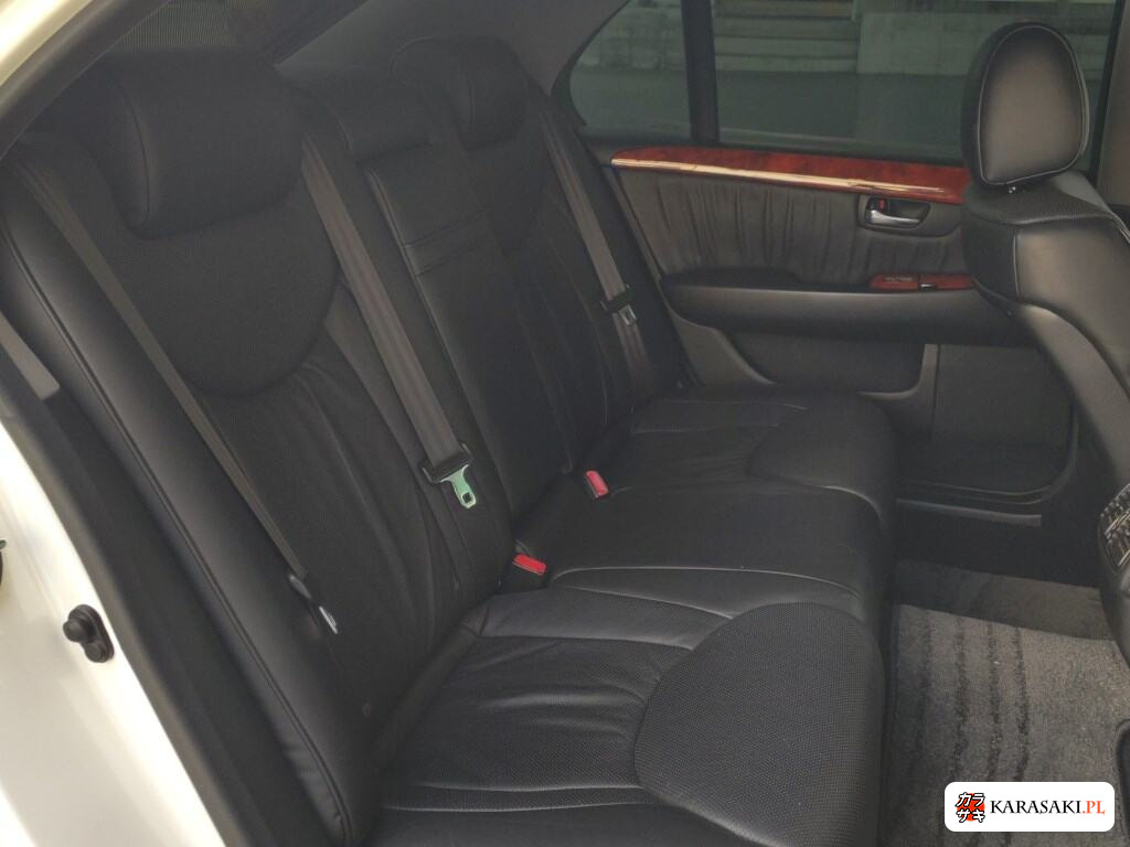 Toyota Celsior 2003 z aukcji japońskiej