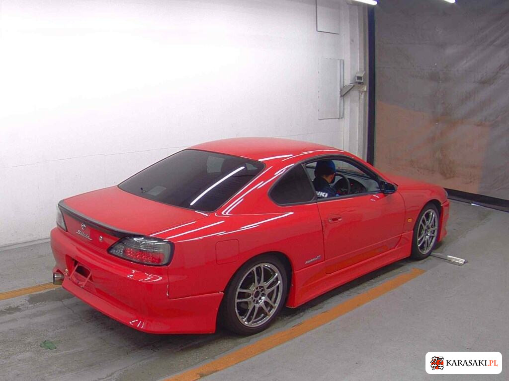 Nissan Silvia 2001 z aukcji japońskiej