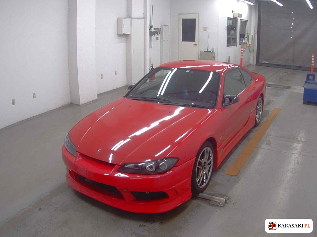 Nissan Silvia 2001 z aukcji japońskiej