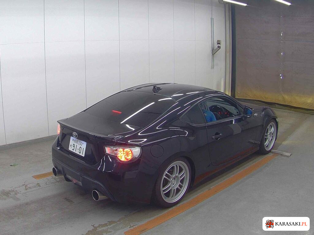 Toyota 86 2013 z aukcji japońskiej