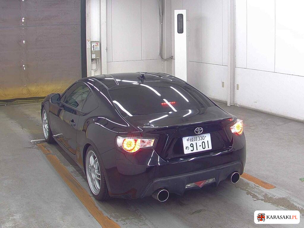 Toyota 86 2013 z aukcji japońskiej