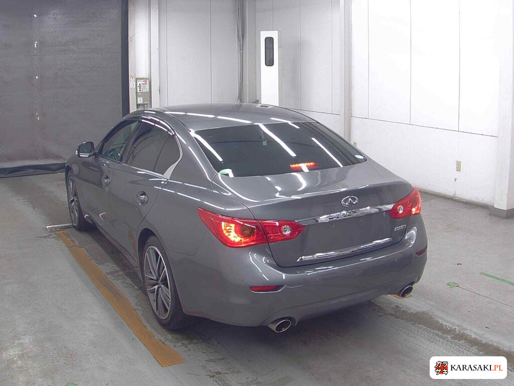 Nissan Skyline 2017 z aukcji japońskiej